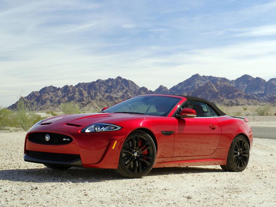  Jaguar XKR-S Convertible 2011 года  (US) (фото 9 из 11)